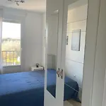 Neuf Style Architecte Au Calme Apartamento