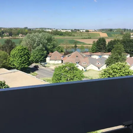 Neuf Style Architecte Au Calme Апартаменты Компьень